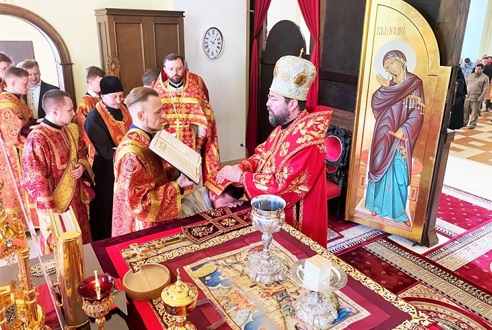 В Бобруйске состоялось рукоположение диакона, который будет нести послушание в Туровской епархии