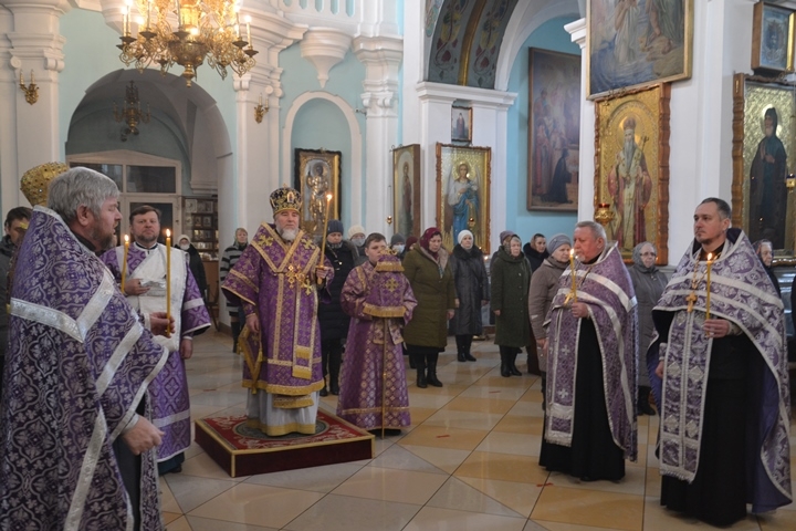 Архиерейское Богослужение в канун дня памяти святых сорока мучеников Севастийских
