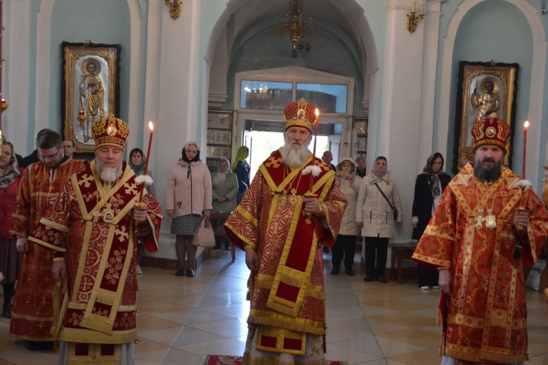 Всенощное бдение в канун дня памяти святителя Кирилла Туровского состоялось в кафедральном соборе г. Мозыря