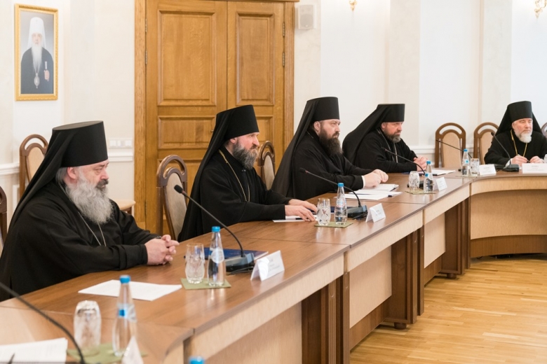 Епископ Леонид принял участие в очередном заседании Синода Белорусской Православной Церкви
