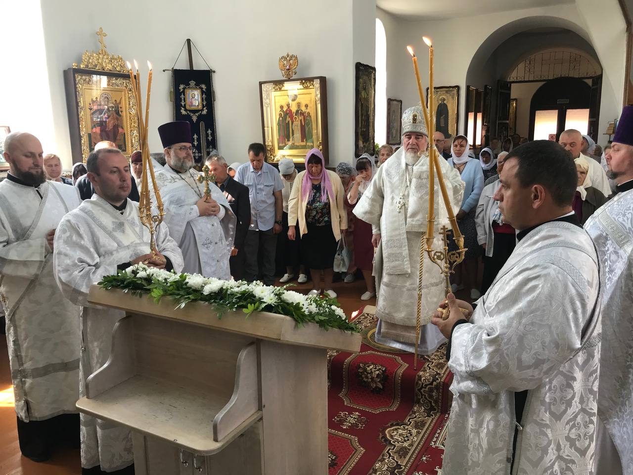 Архиерейское богослужение в праздник Вознесения Господня в Петрикове