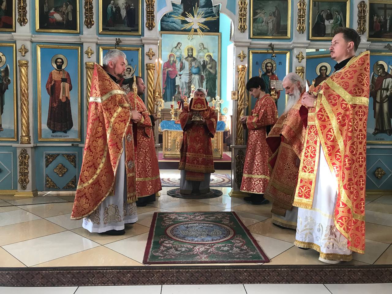 В день Усекновения главы Пророка, Предтечи и Крестителя Господня Иоанна епископ Леонид совершил Литургию в кафедральном соборе г. Мозыря
