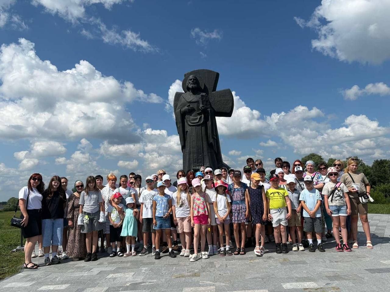 Воспитанники воскресной школы «Зернышки» совершили паломническую поездку в Туров