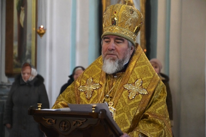 Правящий архиерей совершил Литургию за тяжело болящих в кафедральном соборе г. Мозыря