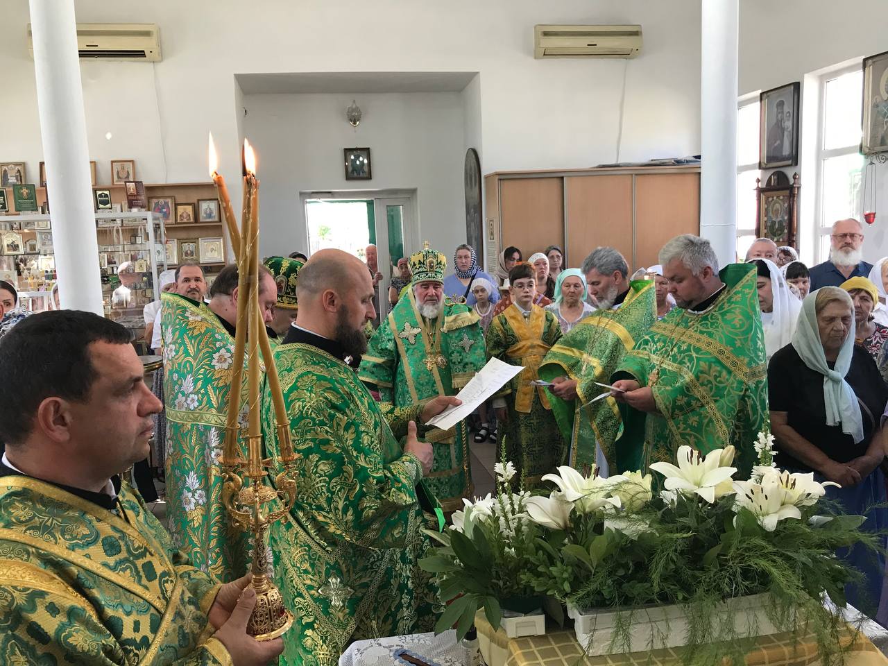 В день памяти преподобного Сергия Радонежского епископ Леонид посетил с архипастырским визитом одноименный приход в г. Мозыре