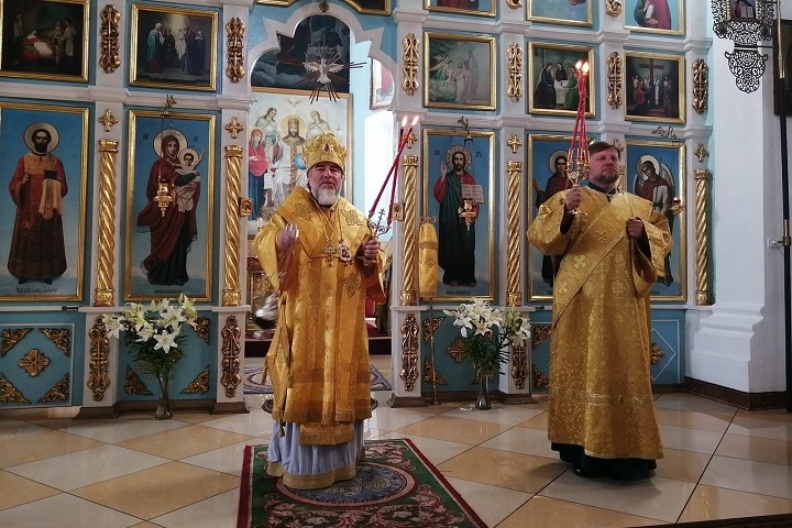 В день памяти преподобных Сергия и Германа Валаамских епископ Леонид совершил Литургию в кафедральном соборе г. Мозыря