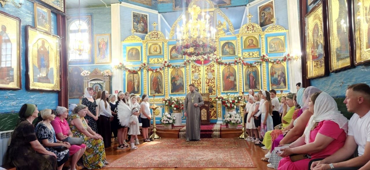 В воскресной школе «Зернышки» города Ельска состоялся выпускной