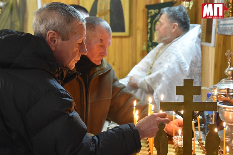 Память воинов-интернационалистов почтили в храме святителя Николая Чудотворца г.п. Брагина