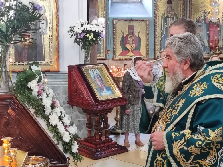 В канун праздника обретения мощей преподобного Серафима Саровского епископ Леонид возглавил Всенощное бдение в кафедральном соборе святого Архангела Михаила в г. Мозыре