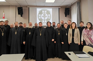 В рамках XI Белорусских образовательных Рождественских чтений в Минске состоялся круглый стол на тему «Просвещение и современность: формирование личности в эпоху цифровых вызовов и духовных поисков»