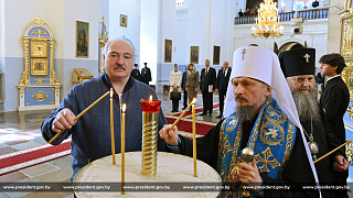 Президент Беларуси Александр Лукашенко посетил Свято-Успенский Жировичский монастырь