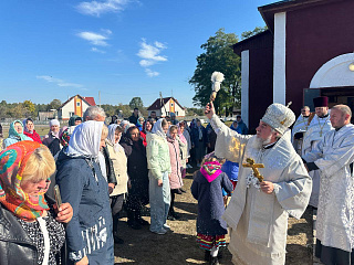 Епископ Туровский и Мозырский Леонид совершил чин освящения храма в честь святого великомученика Димитрия Солунского в аг. Скородное