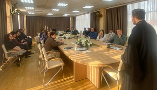 С духовенством о важном: в агрогородке Лясковичи состоялась встреча священнослужителя с работниками государственного природоохранного учреждения «Национальный парк «Припятский»
