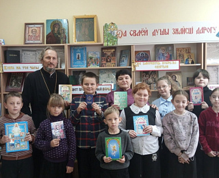 «Чистота слова и добрые дела»: встреча священника с детьми в Красной Слободе