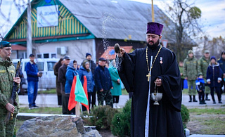 В деревне Букча Лельчицкого района состоялось открытие обновленного памятного знака погибшим односельчанам в годы Великой Отечественной войны