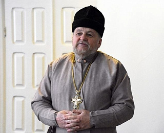 Поздравление настоятелю храма святителя Николая Чудотворца г.п. Брагин протоиерею Владимиру Зеленковскому с 65-летием со дня рождения