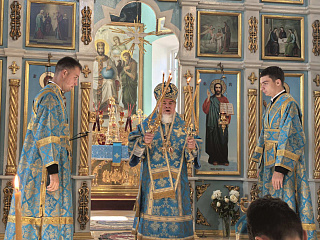 Архиерейское богослужение в Неделю 13-ю по Пятидесятнице