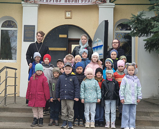 Воспитанники детского сада посетили с экскурсией Собор Казанской иконы Божией Матери города Калинковичи