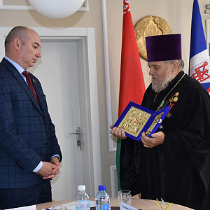 В Брагине министр здравоохранения Александр Ходжаев провёл приём граждан