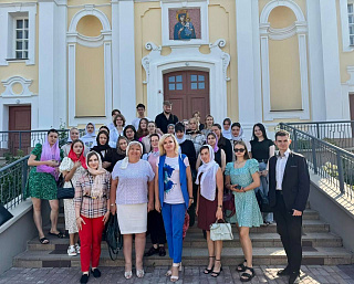 Делегация педагогов города Калинковичи посетила Юровичский мужской монастырь